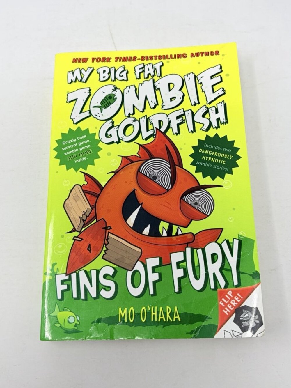 Fins of Fury: My Big Fat Zombie Goldfish by Mo O'Hara (2016, Trade‎ Paperback)